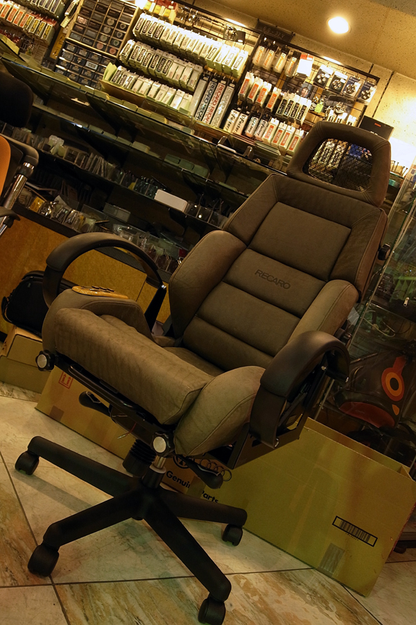 100916 C-CLASSIC RIMG2868.jpg